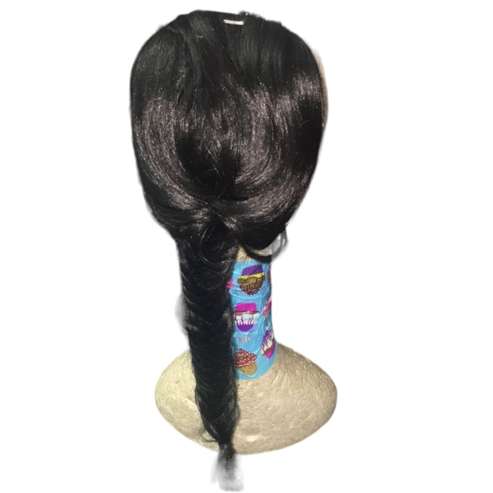 Drawstring ponytail